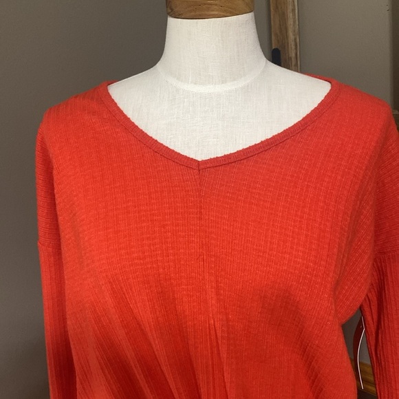 SO Bright orange v neck knot front long sleeve top size small NWT - Picture 2 of 7